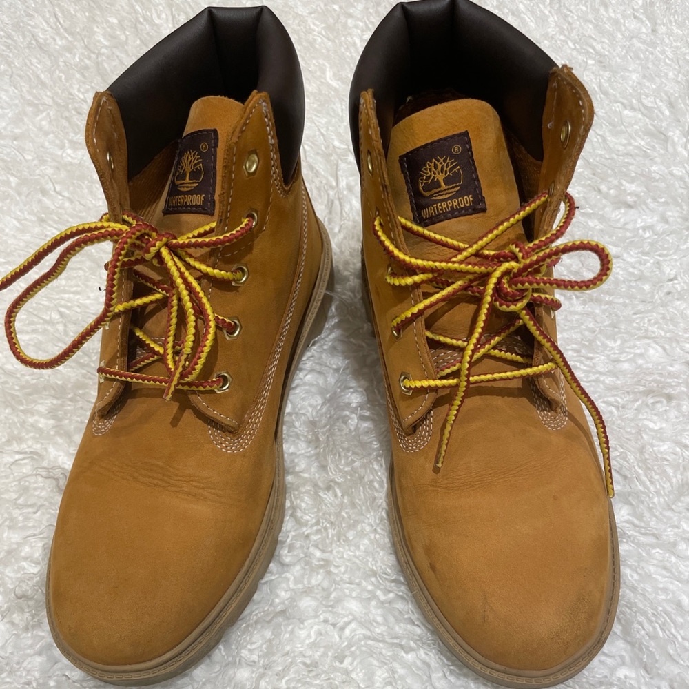 Timberland boots size 7 wheat color